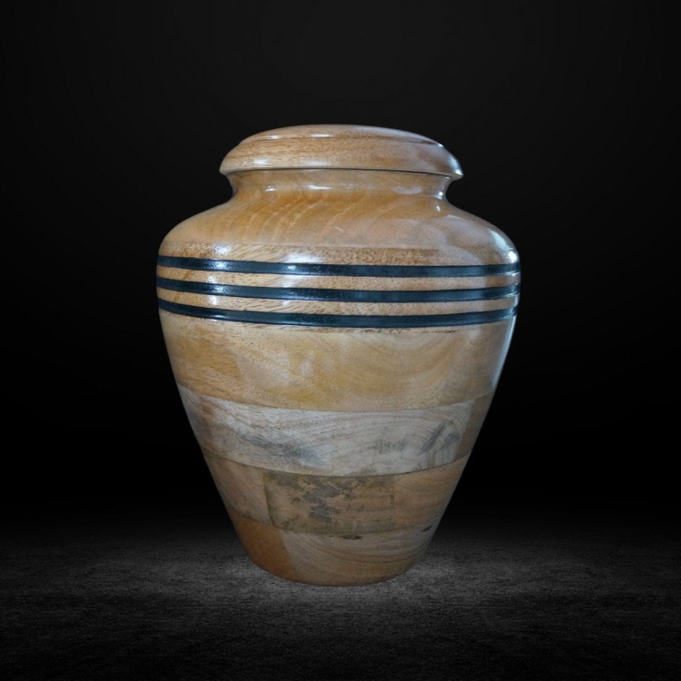 klasyczna urna drewniana połysk (2).jpg