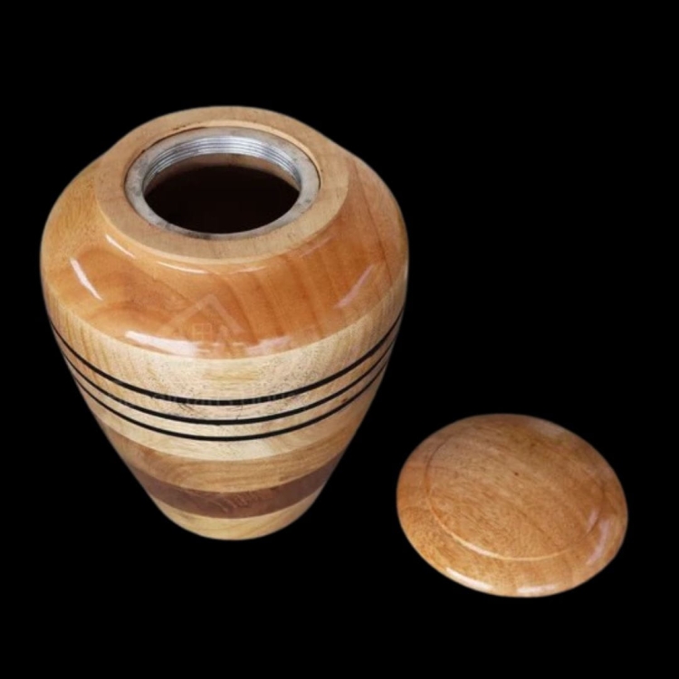 klasyczna urna drewniana połysk (1).jpg