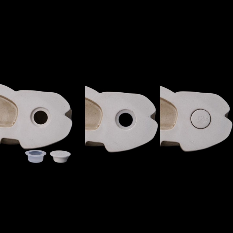 Ceramiczna urna dla zwierząt Kot leżący beżowo-szary połysk (6).jpg