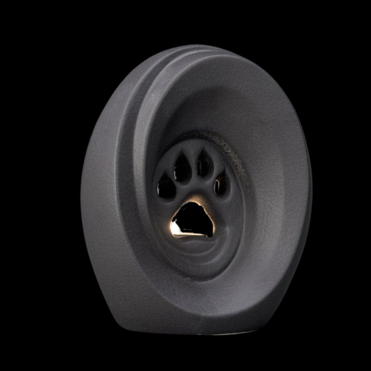 Ceramiczna urna dla zwierząt łapka z miejscem na świeczkę szary mat (3).jpg