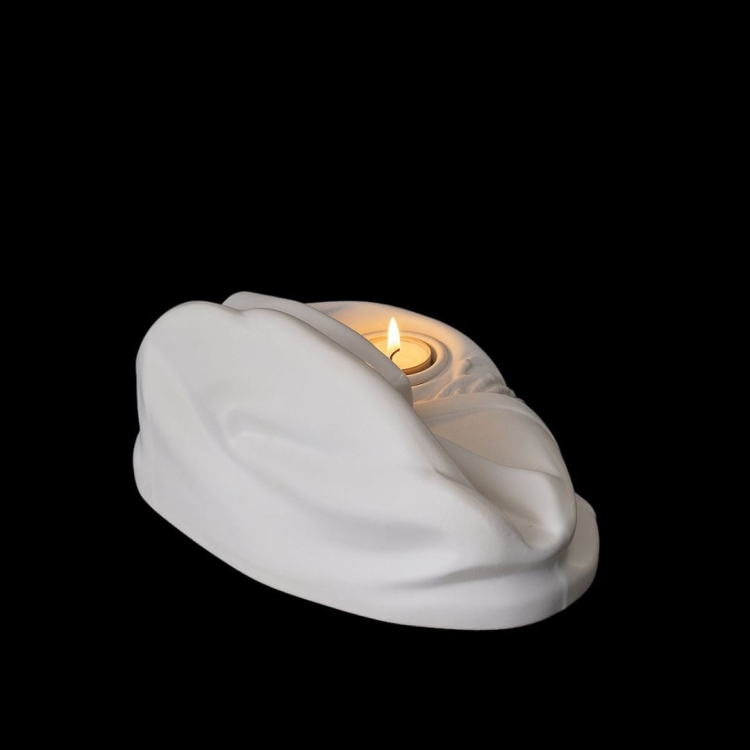 Ceramiczna urna dla zwierząt w kształcie artystycznej podstawy pod zdjęcie biały mat (4).jpg