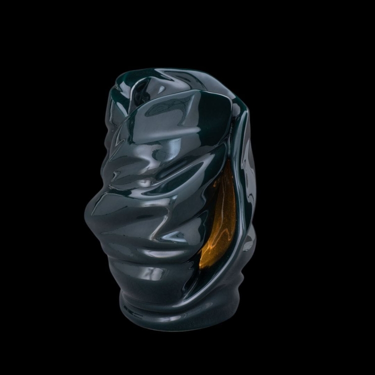 Ceramiczna urna z miejscem na świeczkę Płomień wspomnień butelkowa zieleń połysk (2).jpg