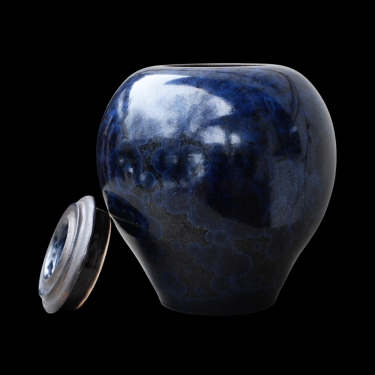 Lumea - Urna ceramiczna - granatowo czarne szkliwo krystaliczne (4).png